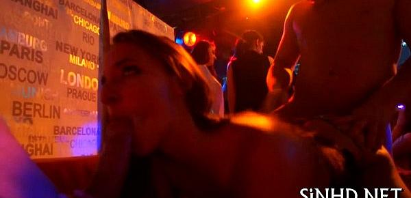 Dirty dancing with lusty sweethearts
